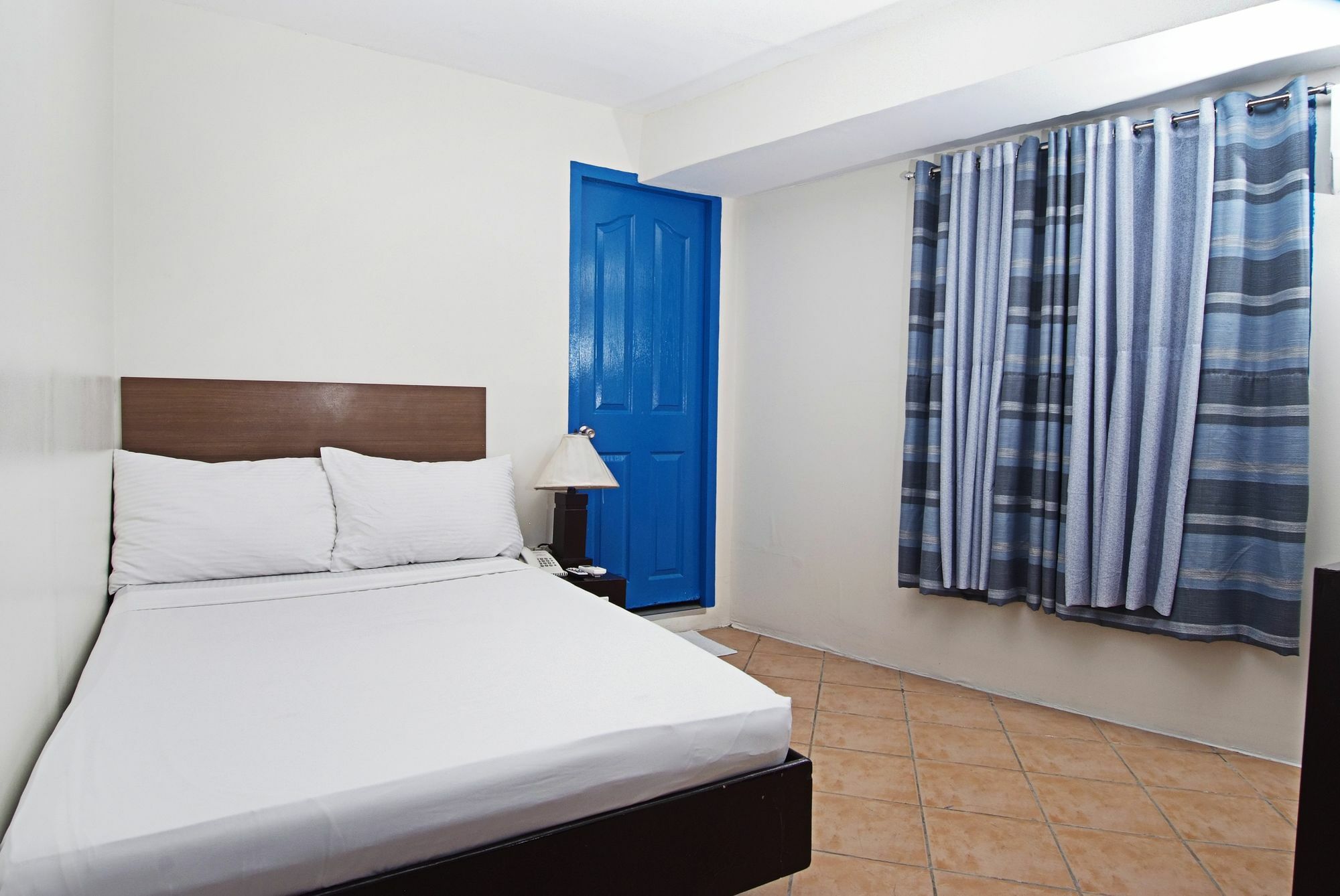 Skyblue Hotel Cebu Exterior foto